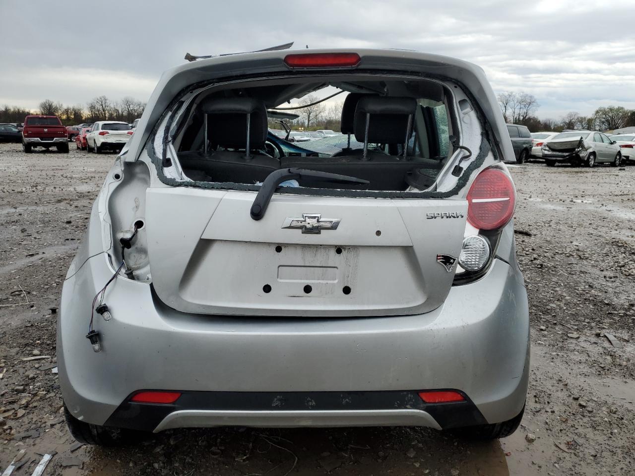 2014 CHEVROLET SPARK 1LT - Фото 6