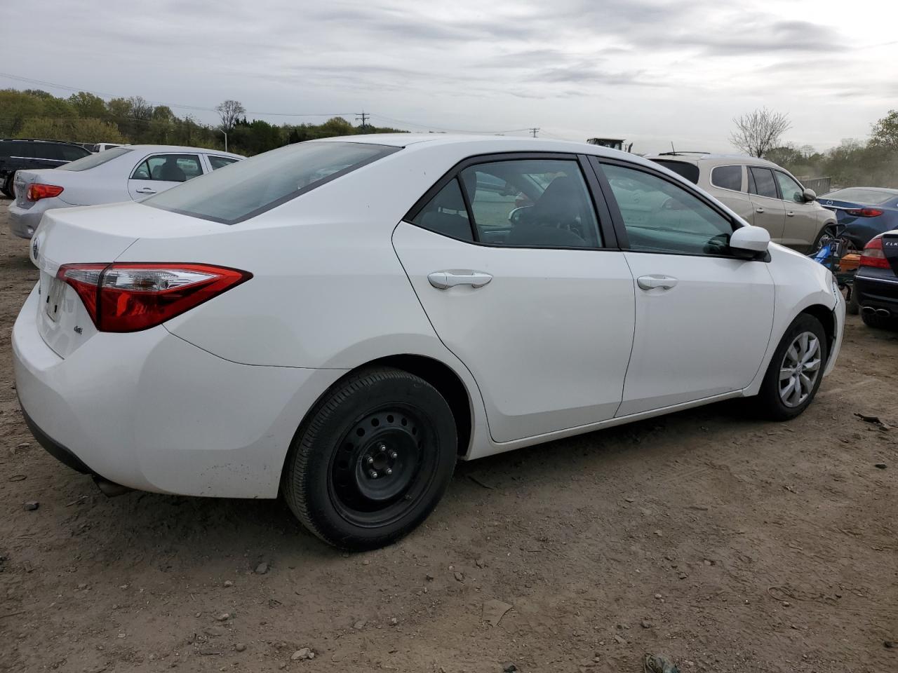 2015 TOYOTA COROLLA L - Image 3