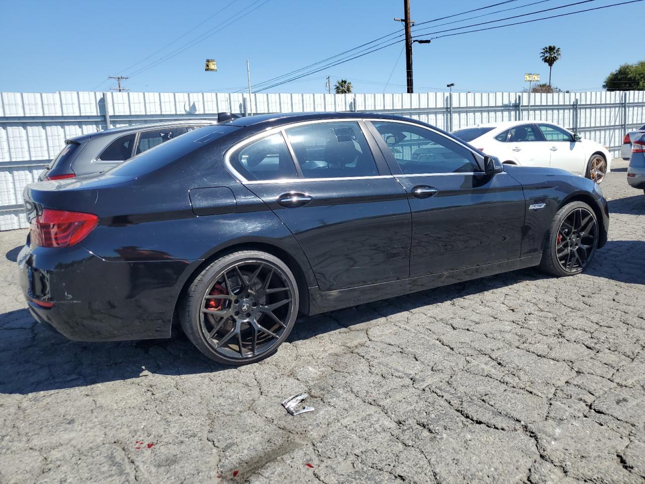 2016 BMW 528 I - Фото 3