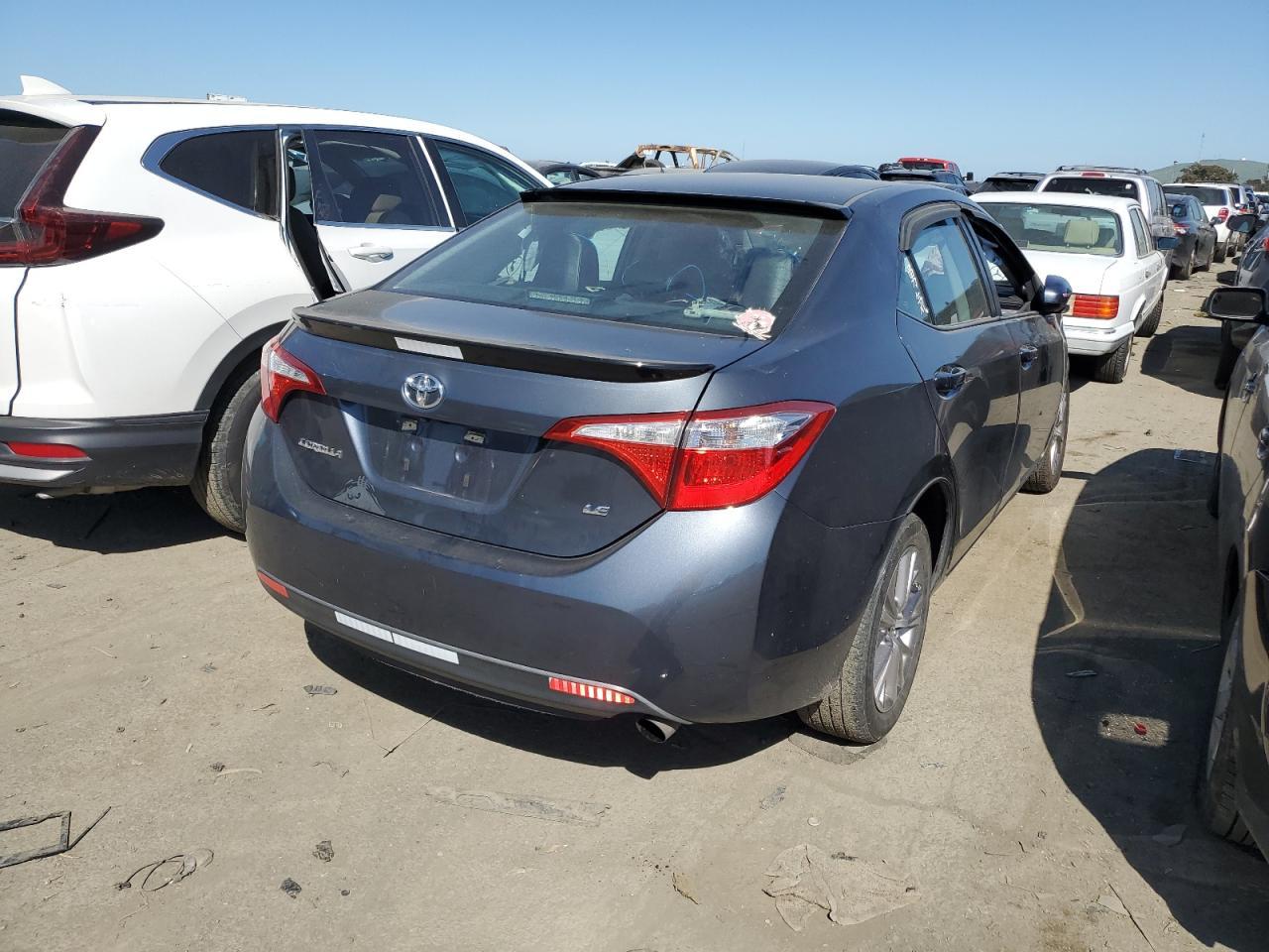 2015 TOYOTA COROLLA L - Фото 3