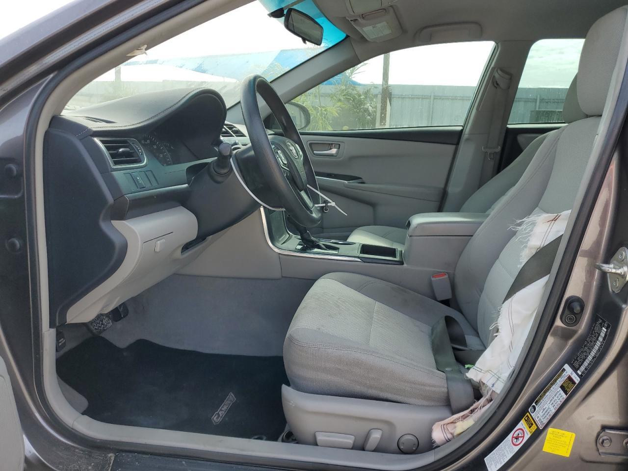 2015 TOYOTA CAMRY LE - Фото 7