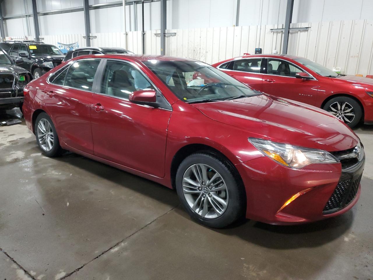2015 TOYOTA CAMRY LE - Фото 4