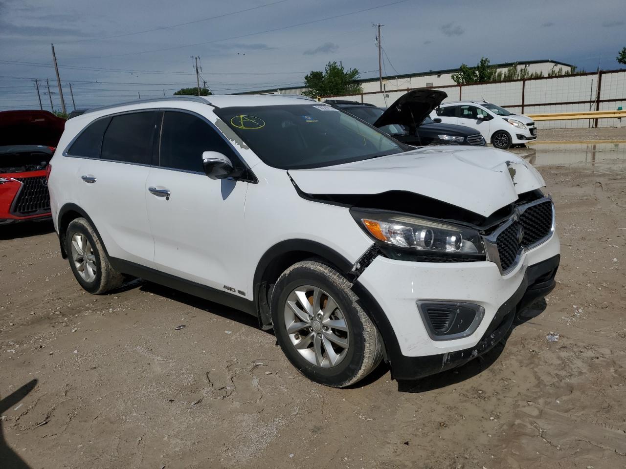 2016 KIA SORENTO LX - Image 4