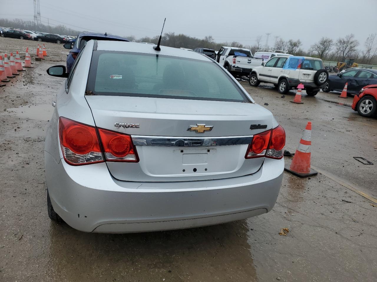 2014 CHEVROLET CRUZE LS - Фото 6
