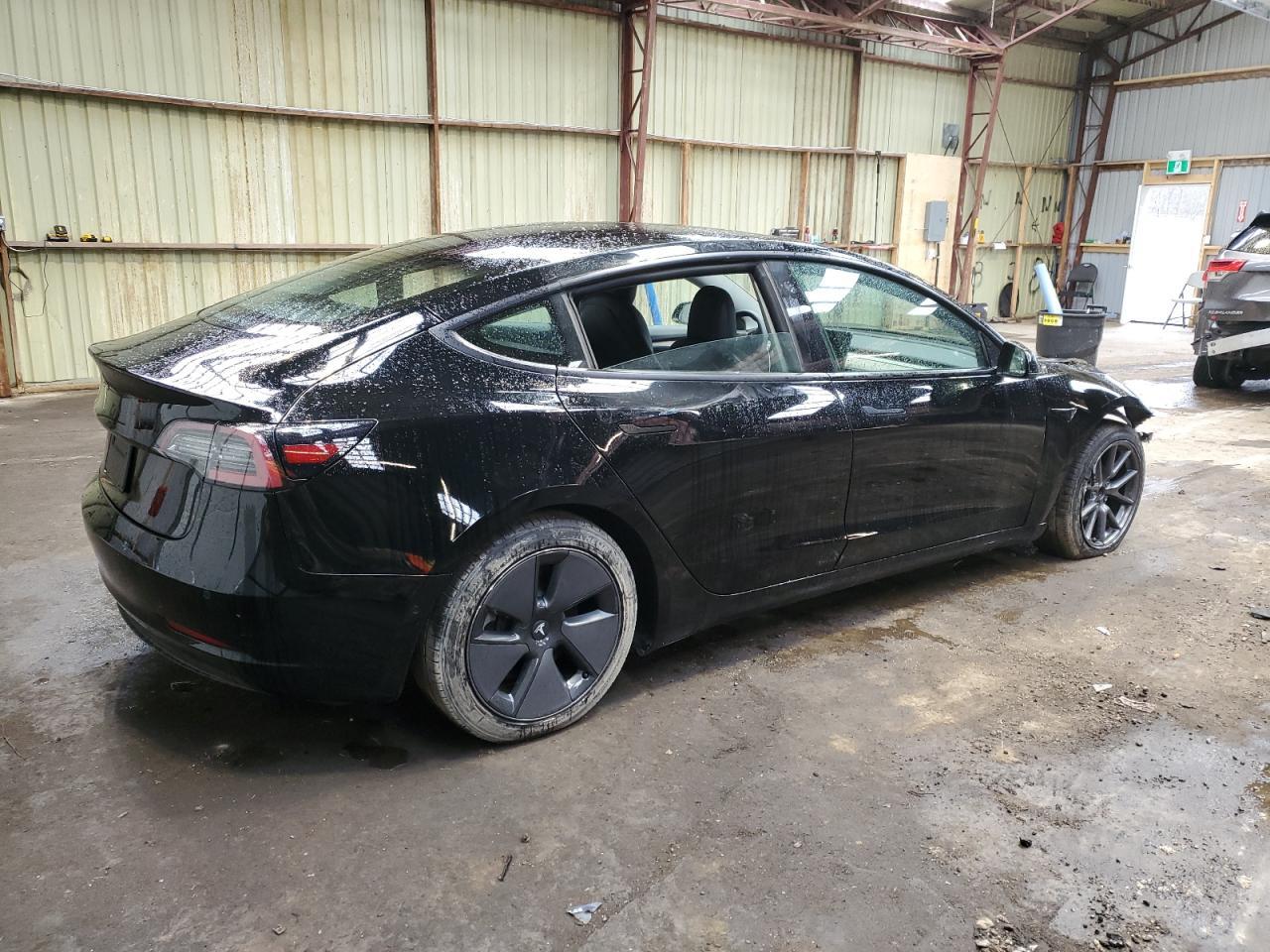 2021 TESLA MODEL 3 - Фото 3
