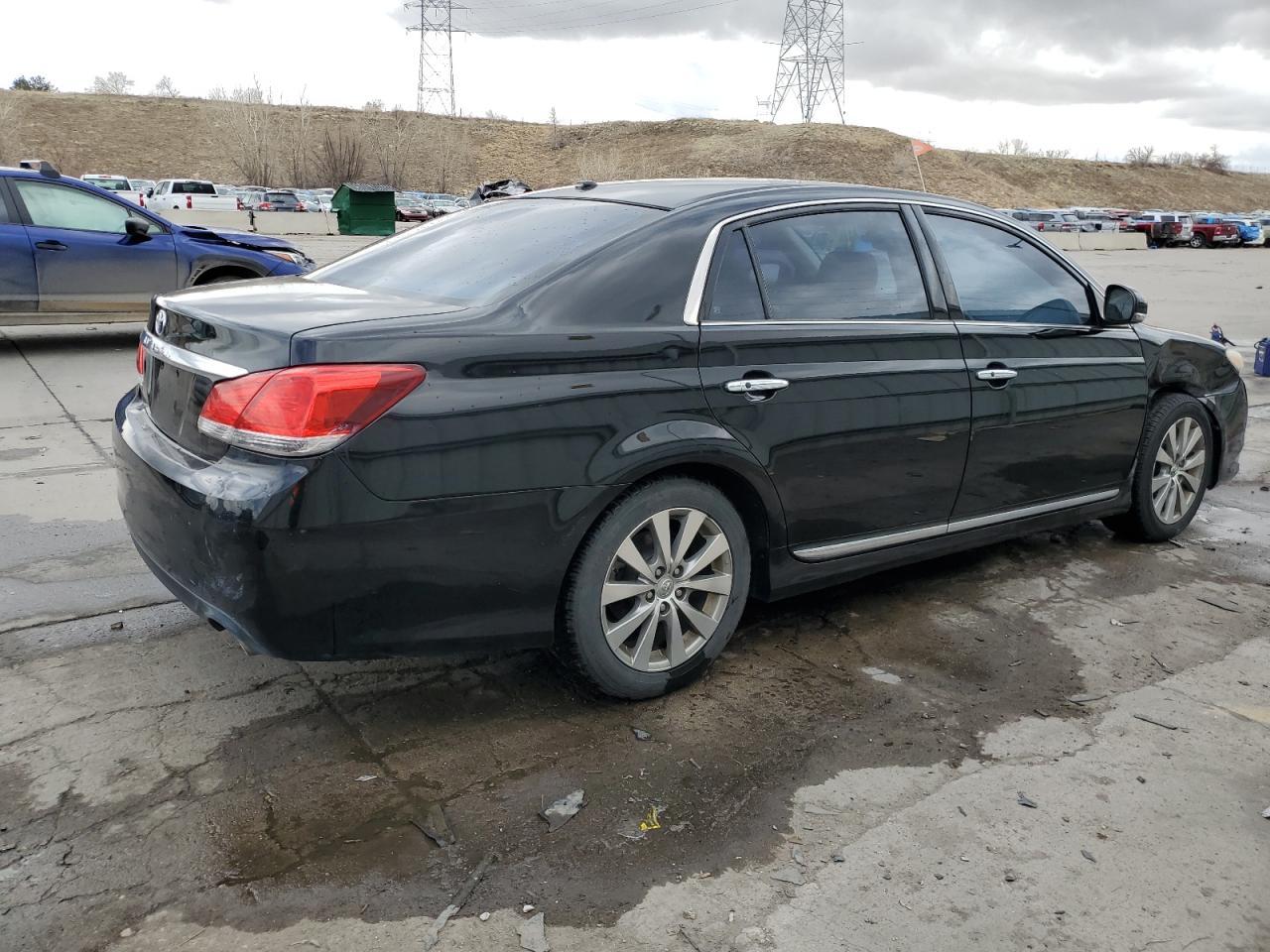2011 TOYOTA AVALON BAS - Фото 3