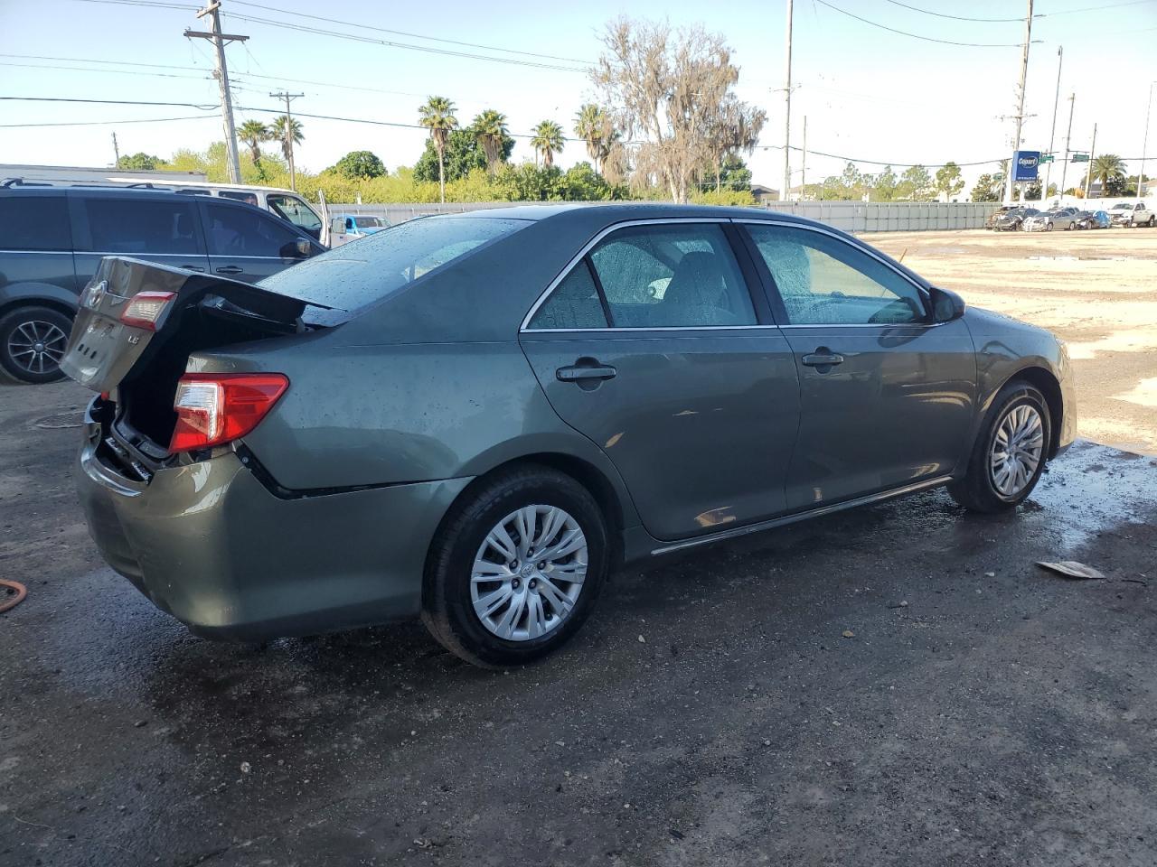 2012 TOYOTA CAMRY LE A - Фото 3