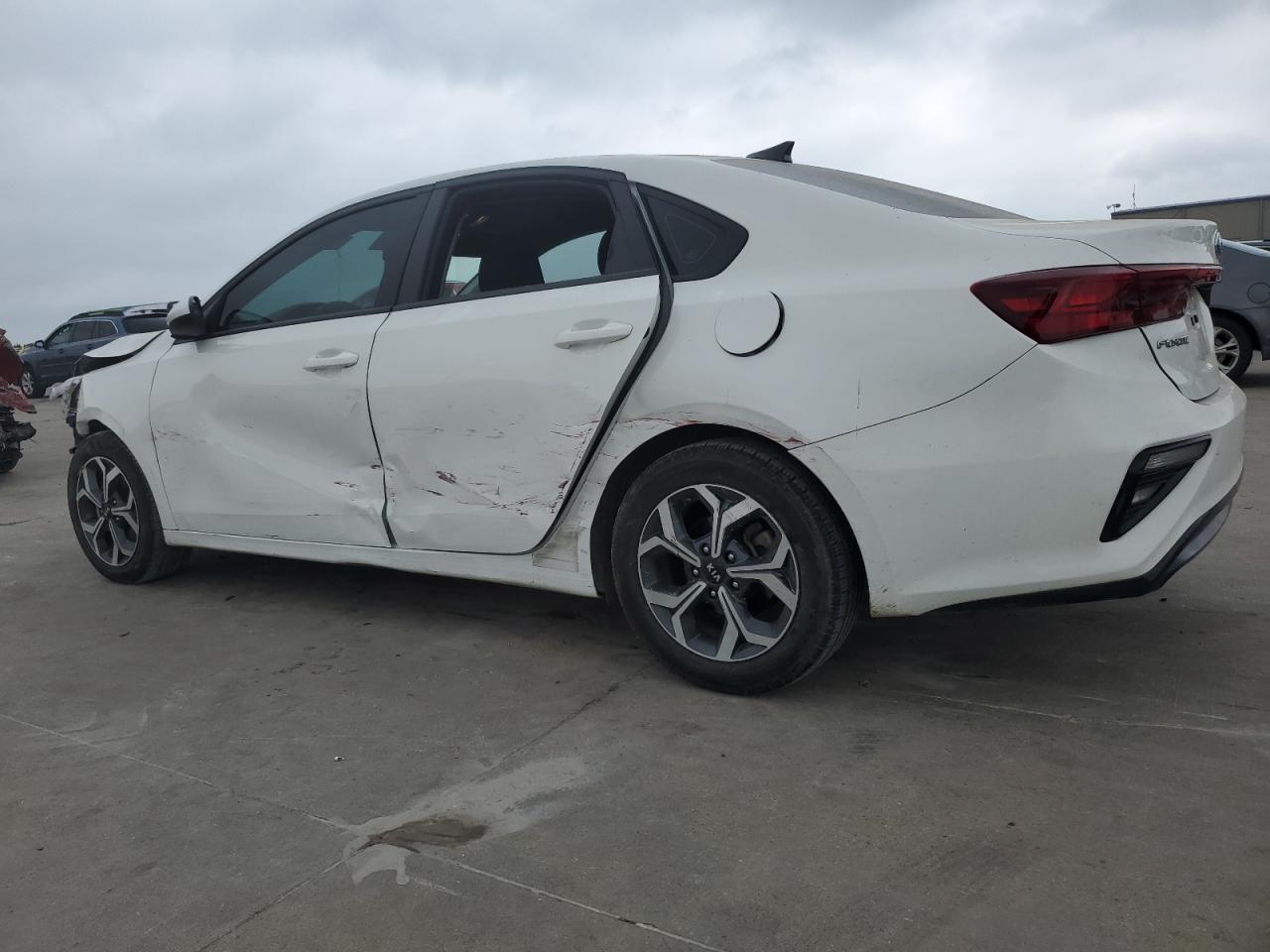 2021 KIA FORTE FE - Фото 2