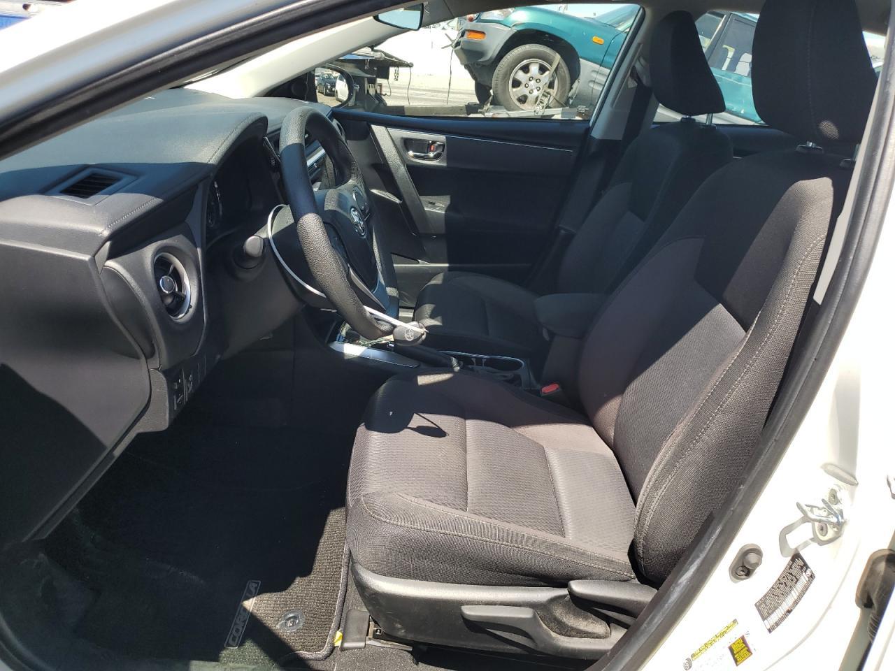 2018 TOYOTA COROLLA L - Image 7