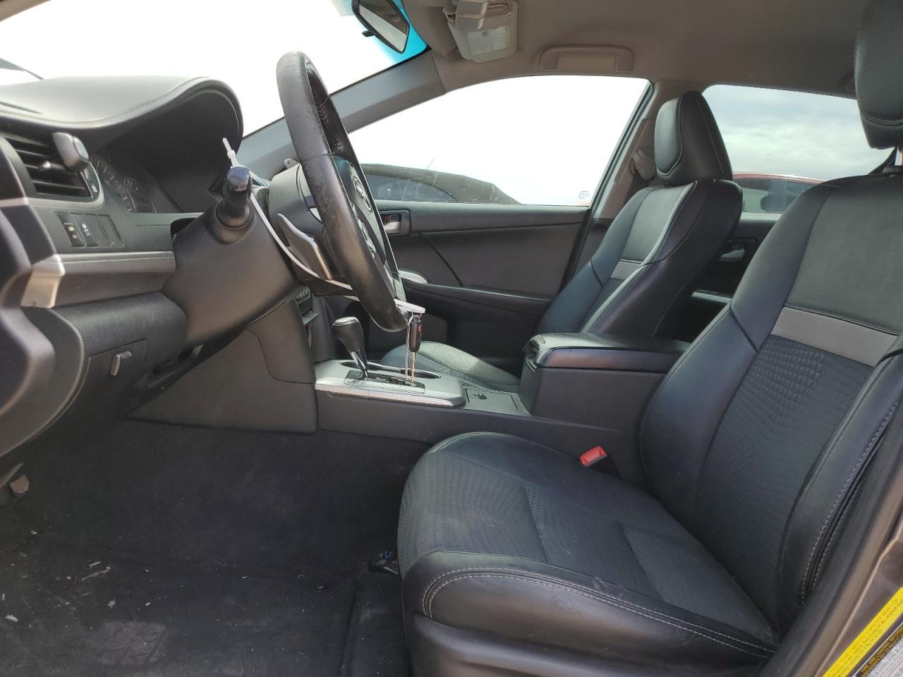 2014 TOYOTA CAMRY L - Фото 7