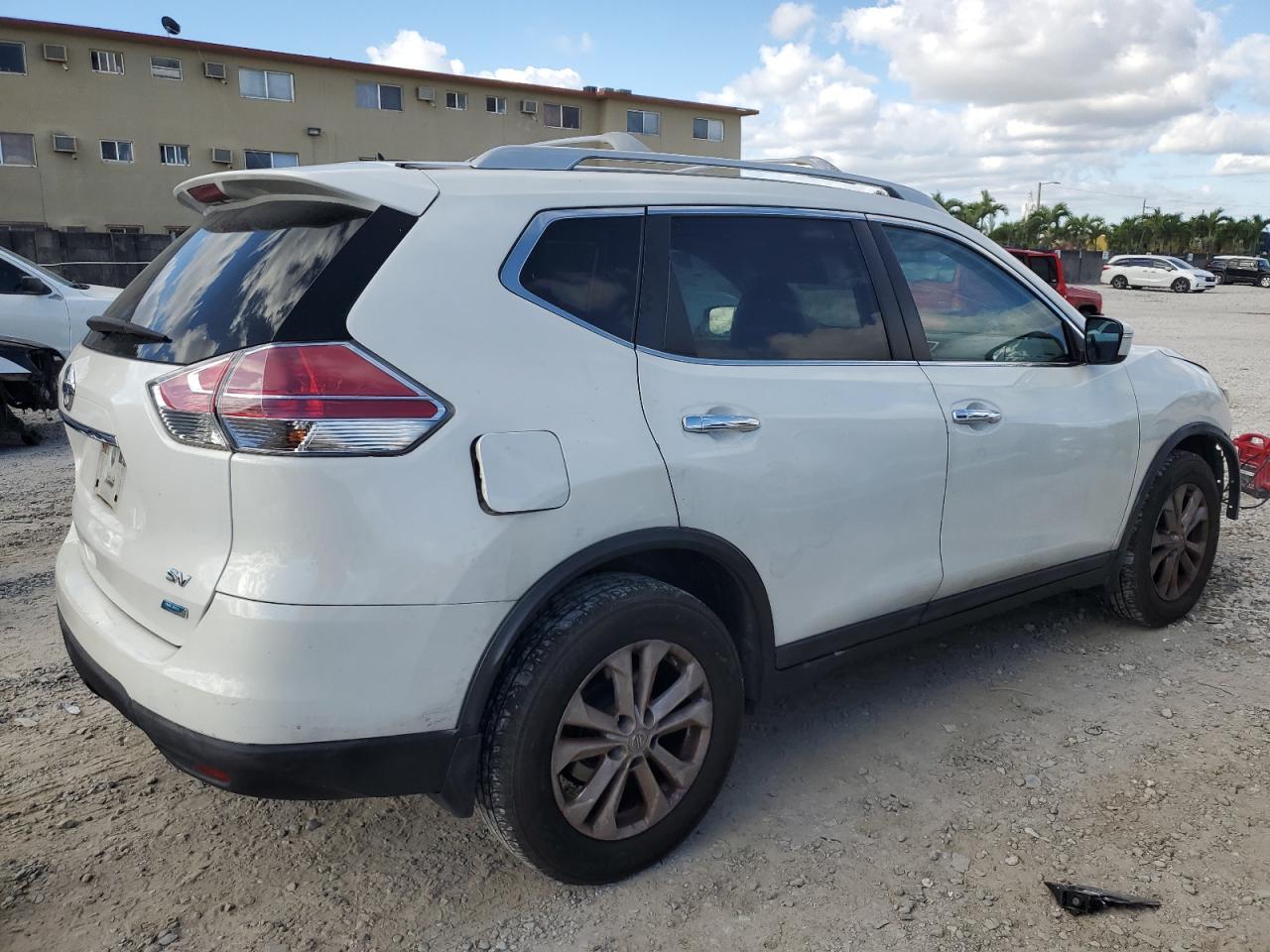 2014 NISSAN ROGUE S - Фото 3