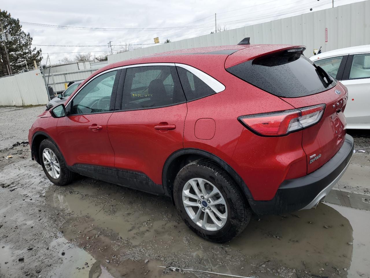 2020 FORD ESCAPE SE - Image 2