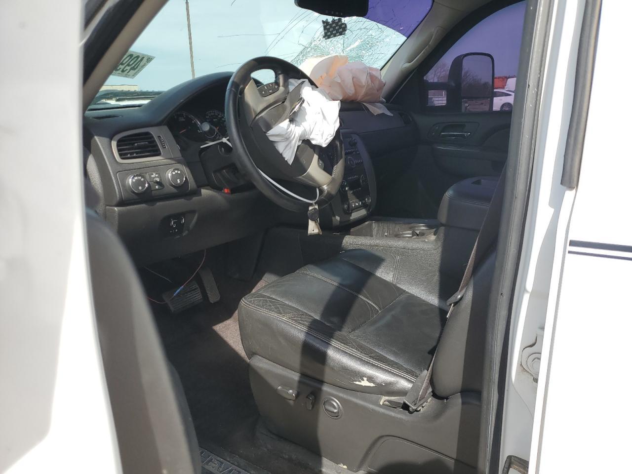 2012 CHEVROLET SILVERADO - Фото 7