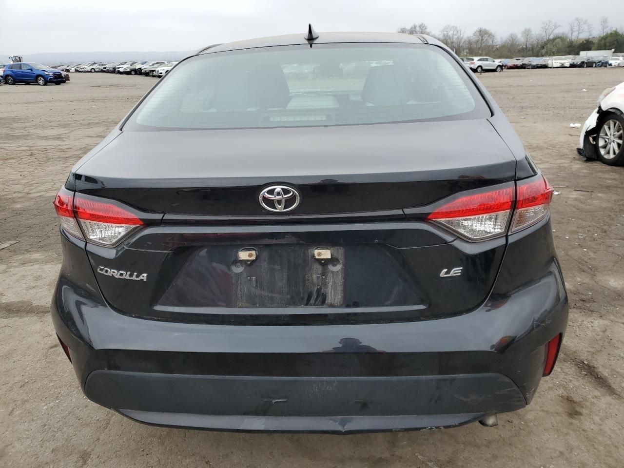 2020 TOYOTA COROLLA LE - Фото 6