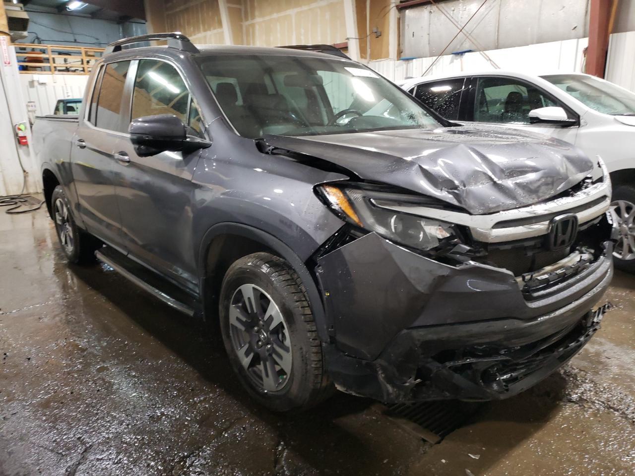2017 HONDA RIDGELINE - Фото 4