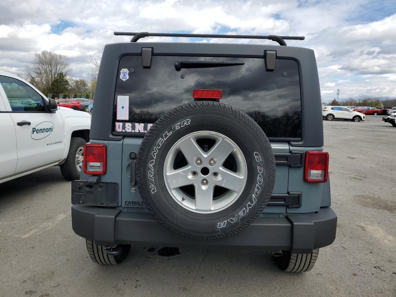 2015 JEEP WRANGLER U - Фото 6