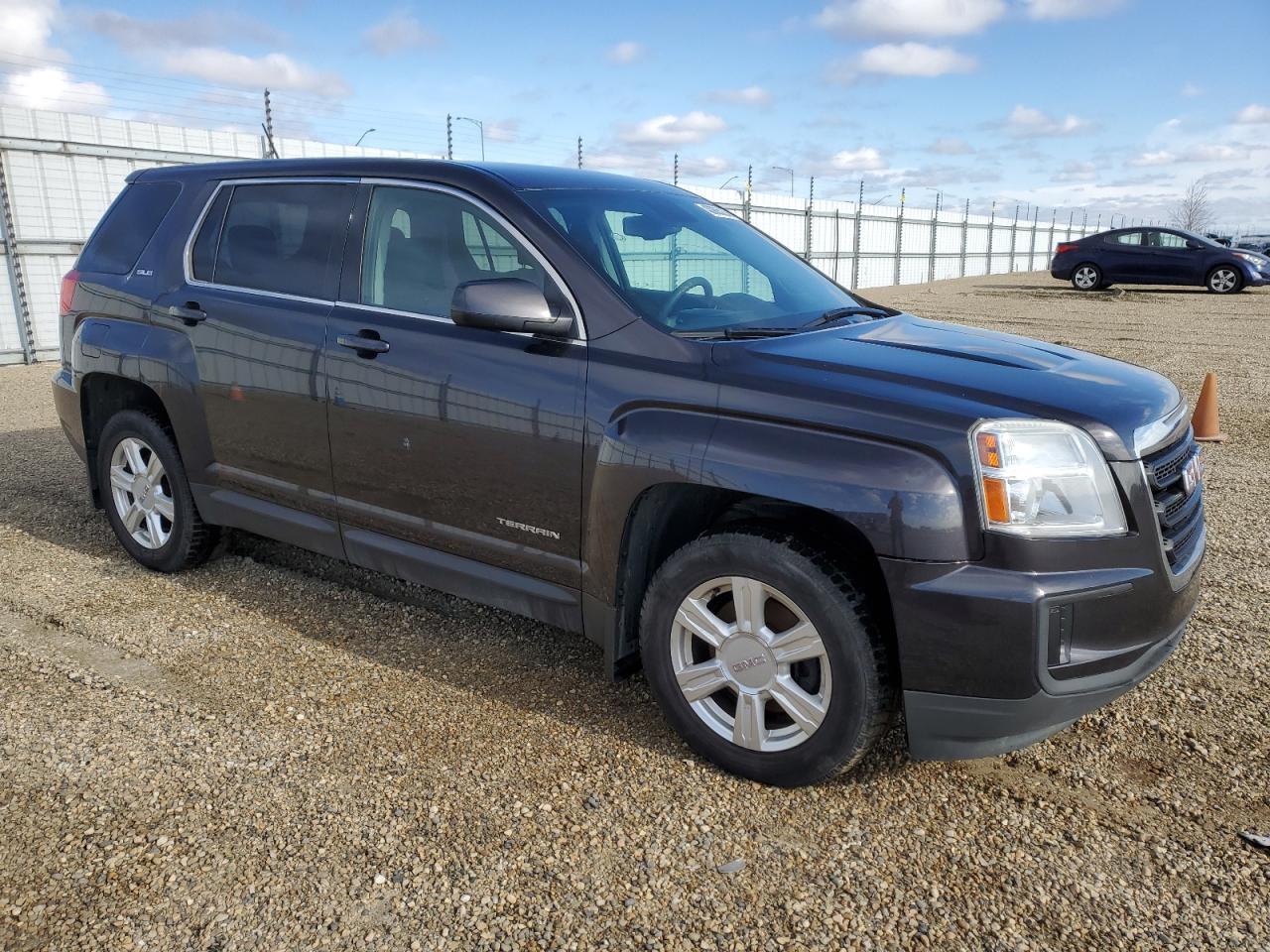 2016 GMC TERRAIN SL - Image 4