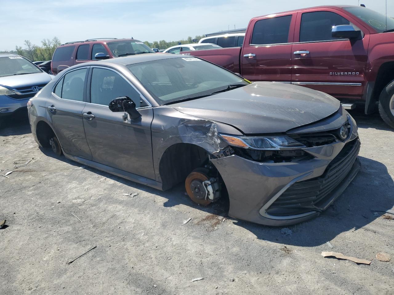 2023 TOYOTA CAMRY LE - Image 4