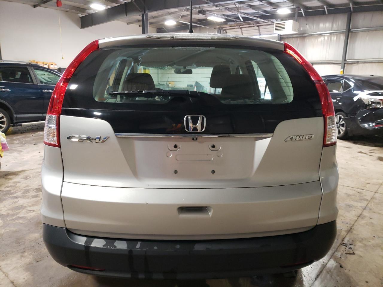 2014 HONDA CR-V LX - Фото 6