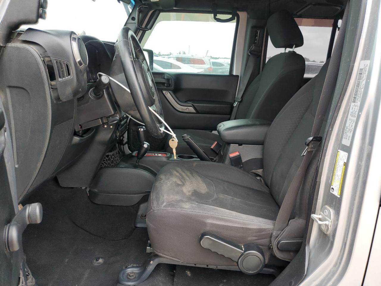 2015 JEEP WRANGLER U - Фото 7