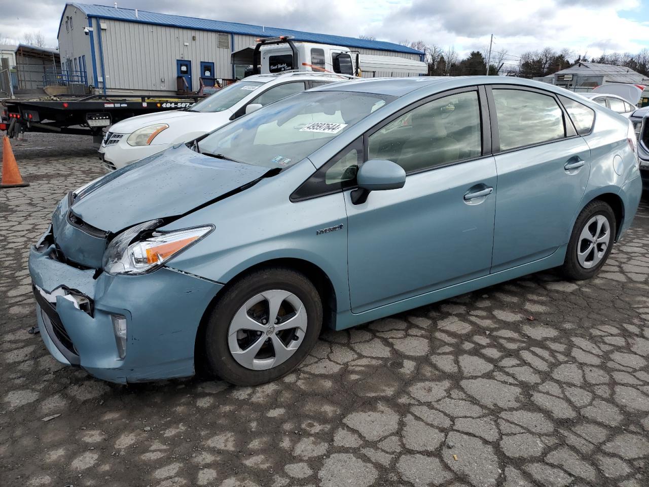 2015 TOYOTA PRIUS