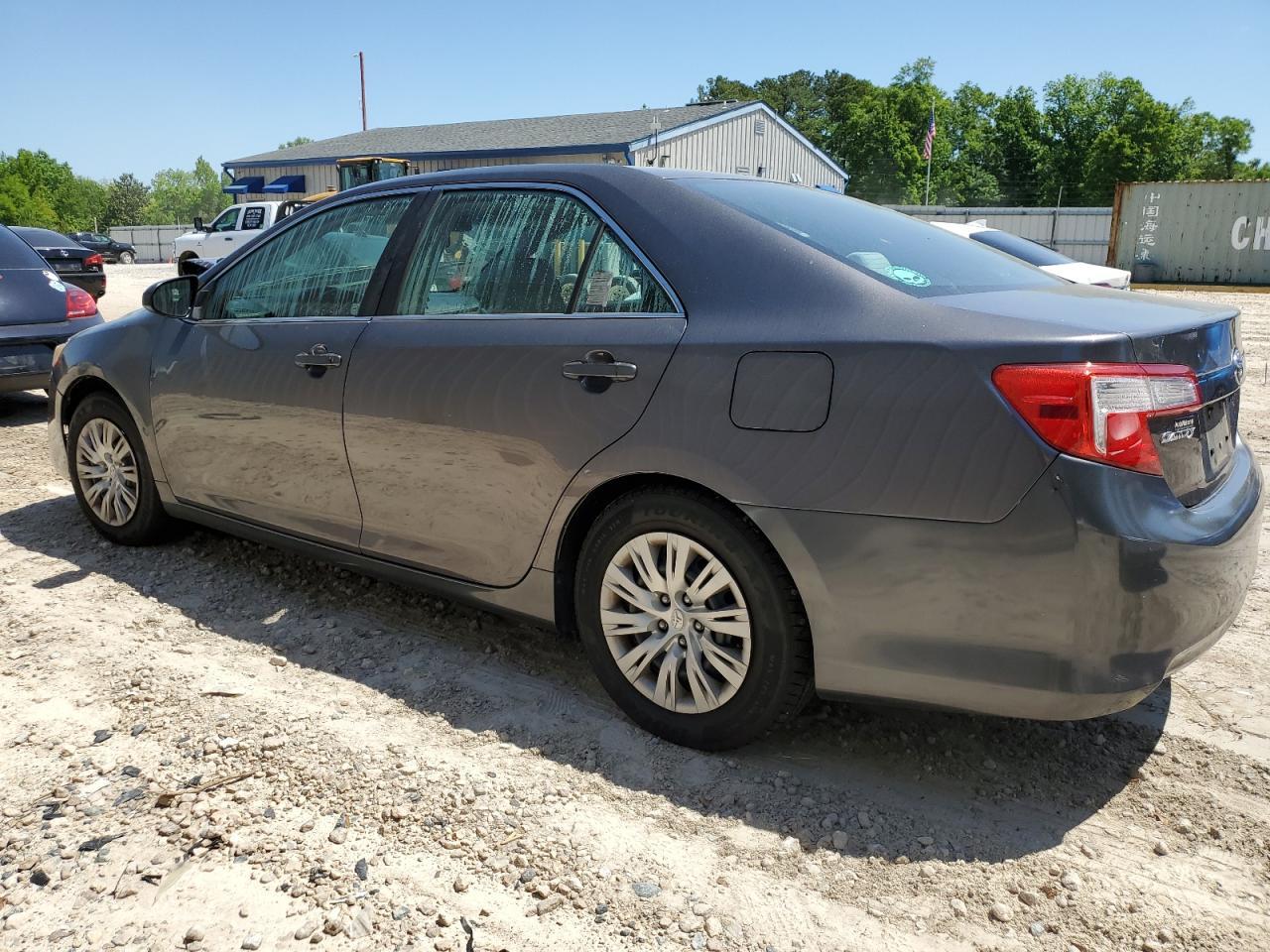 2014 TOYOTA CAMRY L - Image 2