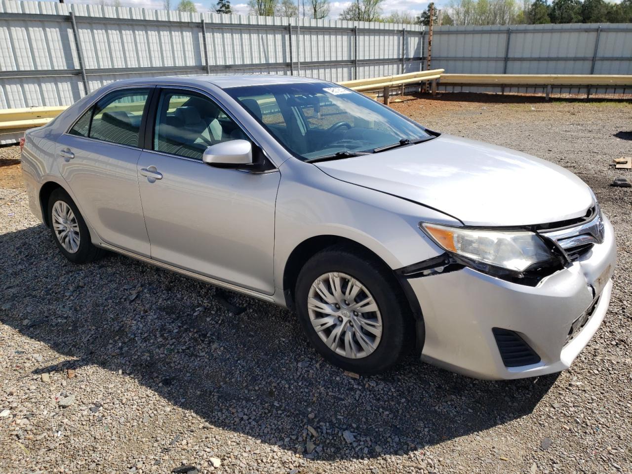 2012 TOYOTA CAMRY BASE - Фото 4