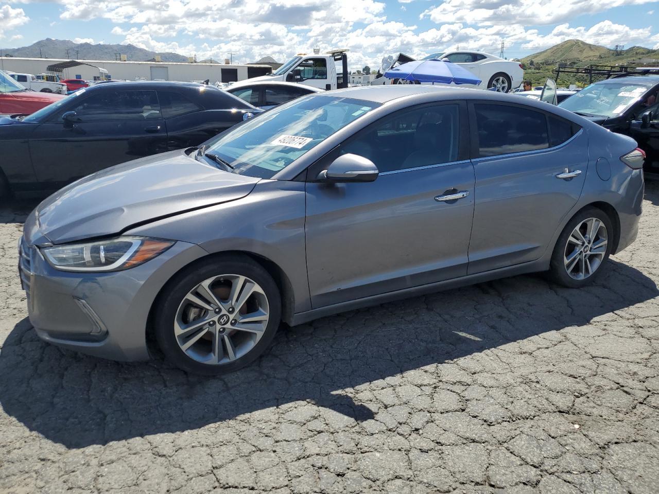 2017 HYUNDAI ELANTRA SE