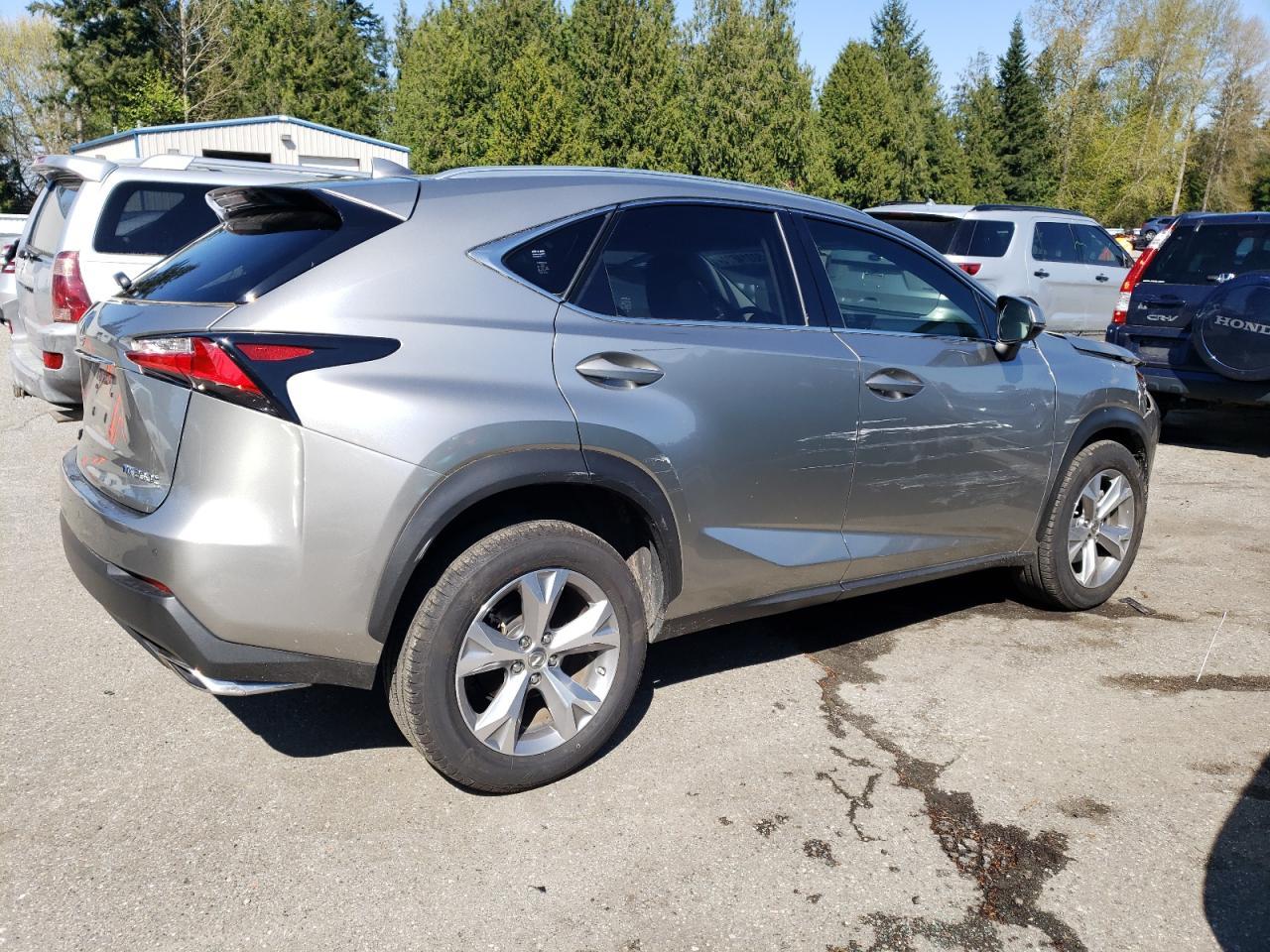 2017 LEXUS NX 200T BA - Фото 3