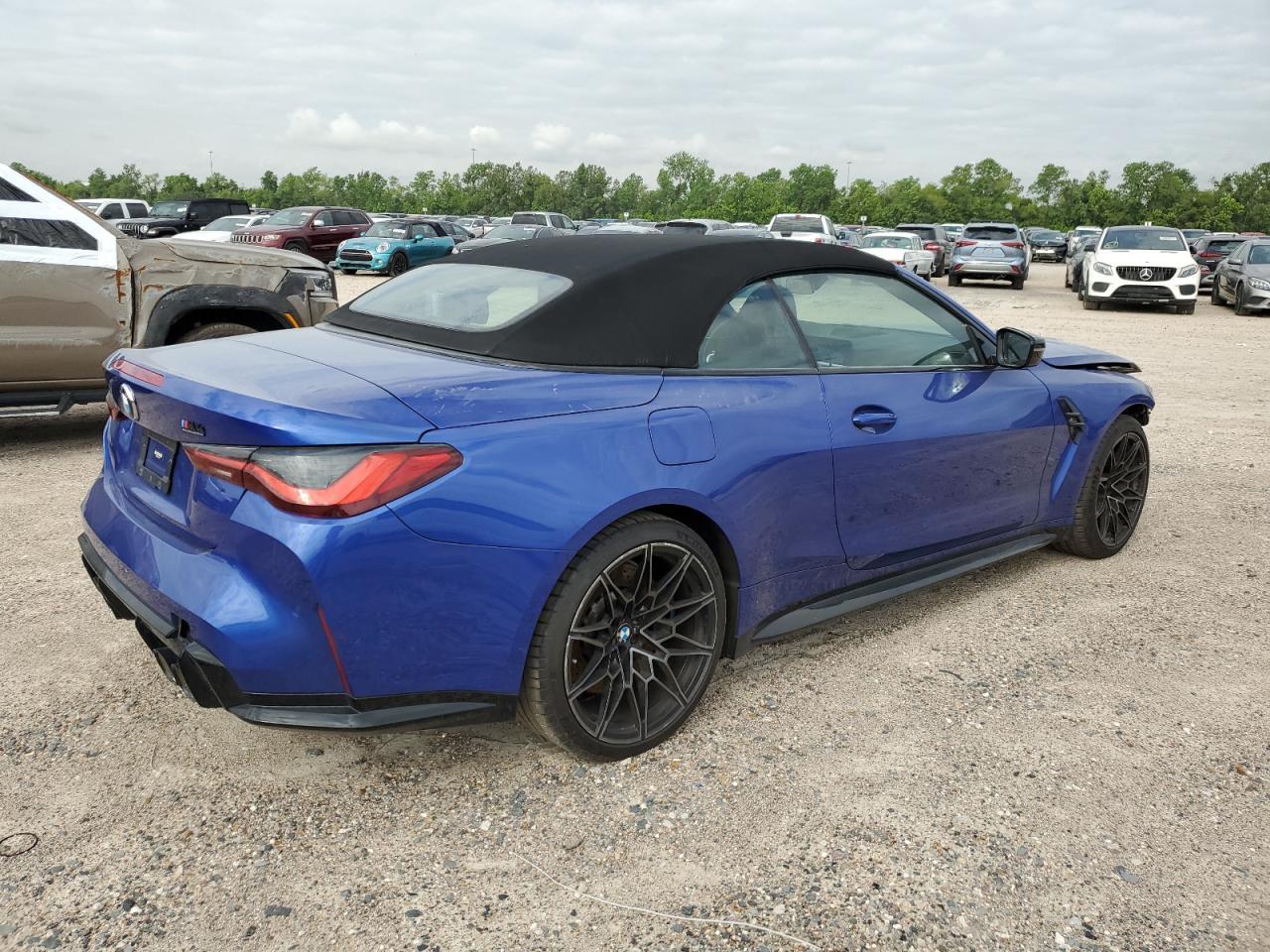 2022 BMW M4 COMPETI - Фото 3