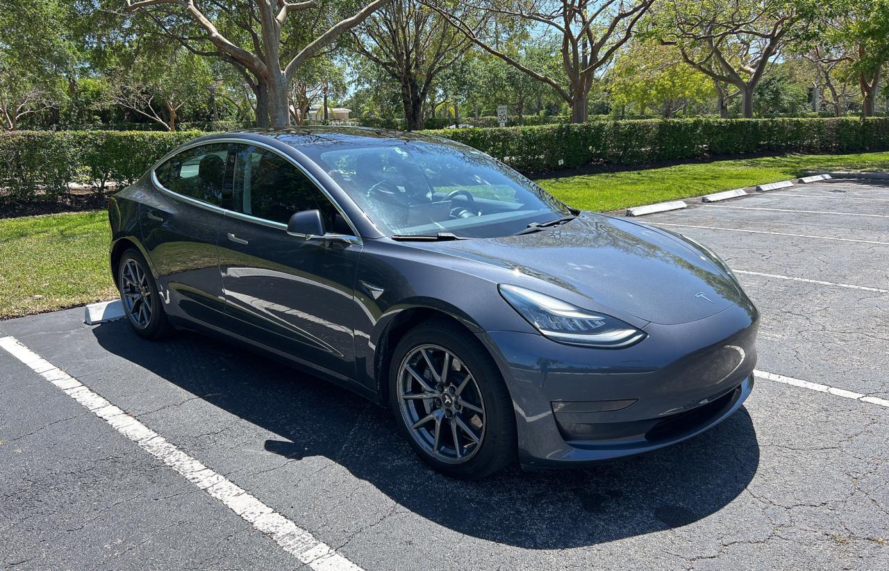 2019 TESLA MODEL 3