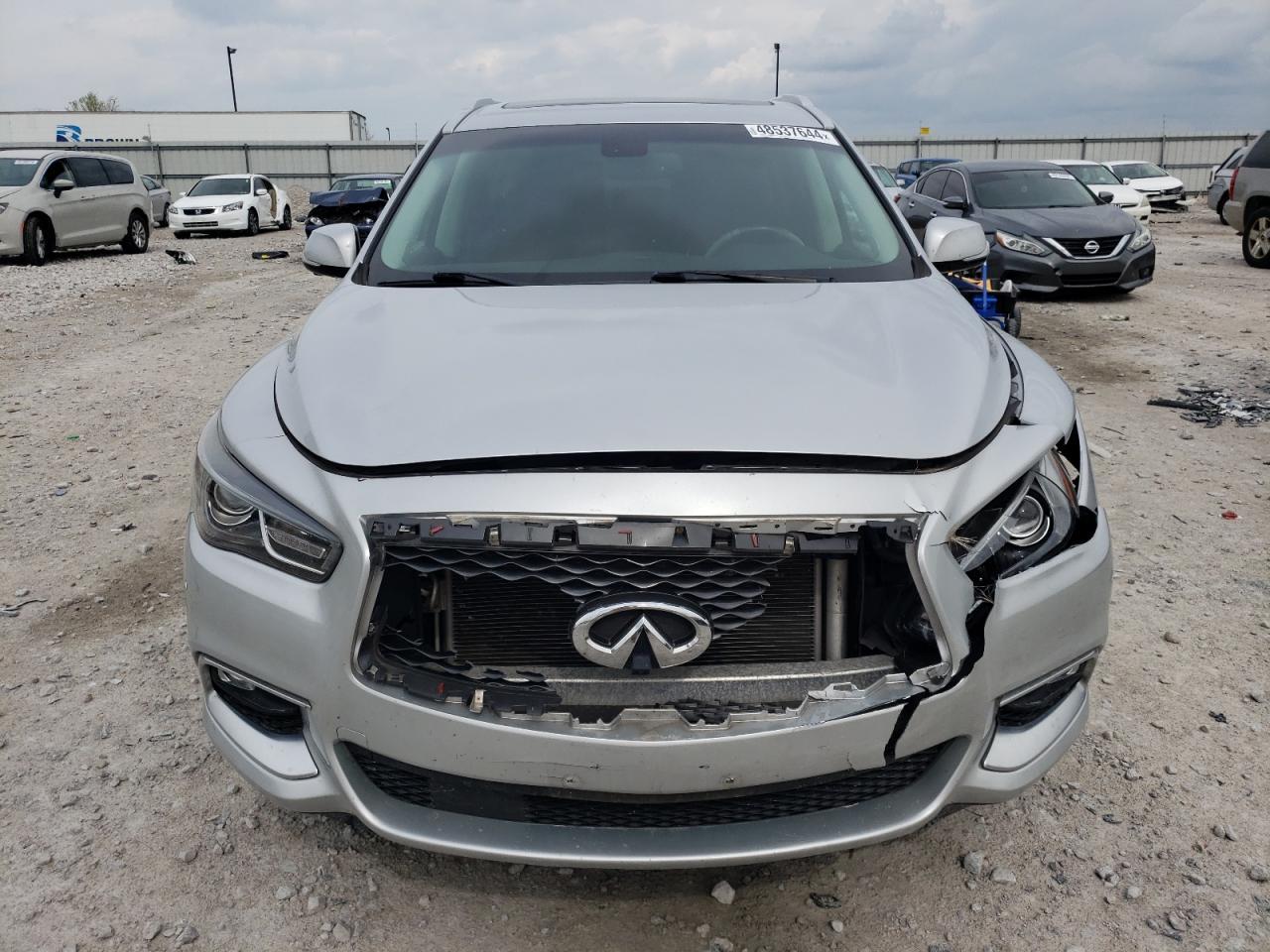 2016 INFINITI QX60 - Фото 5