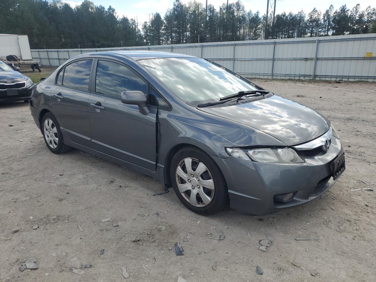 2011 HONDA CIVIC LX - Image 4
