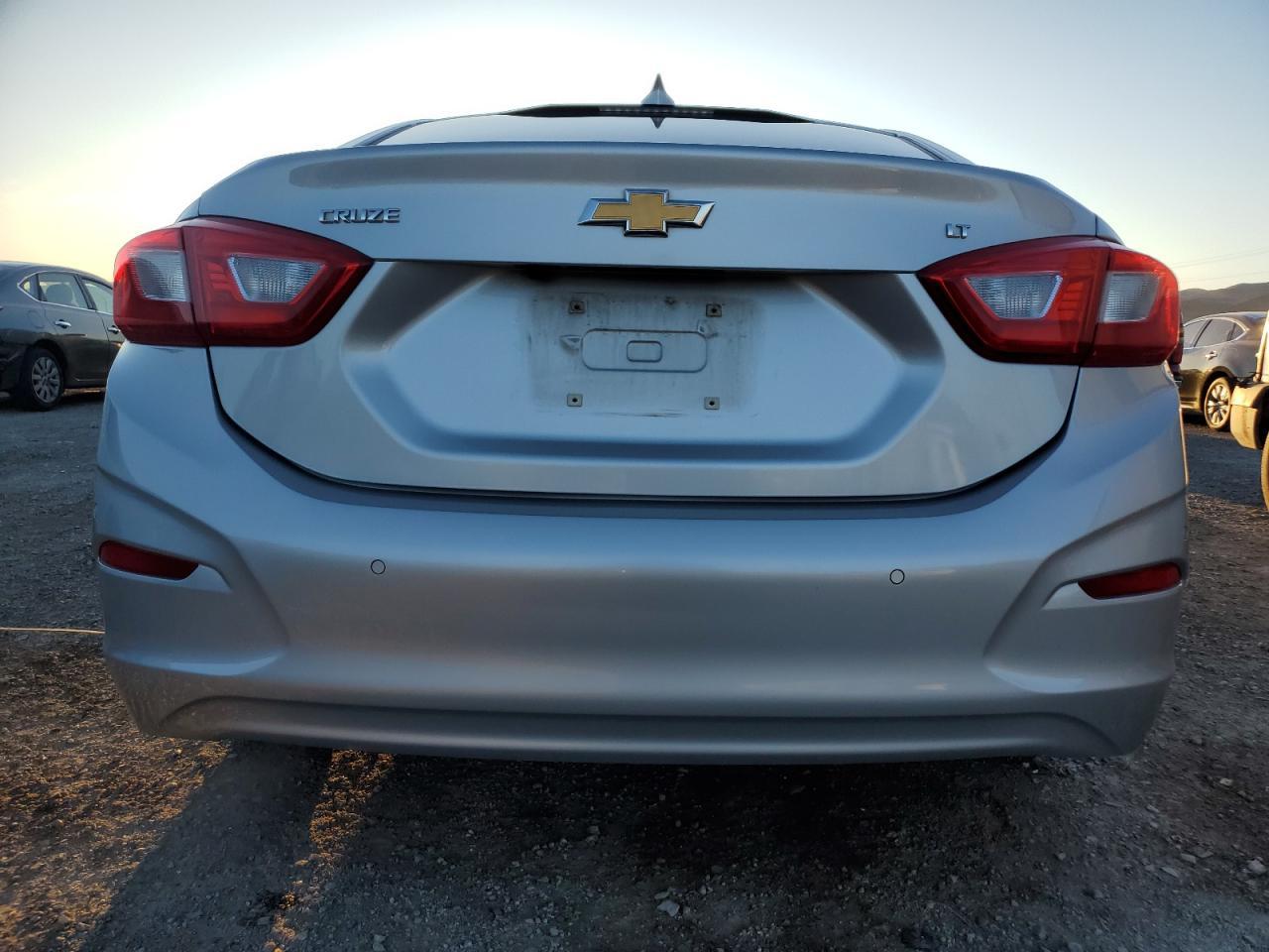 2016 CHEVROLET CRUZE LT - Image 6