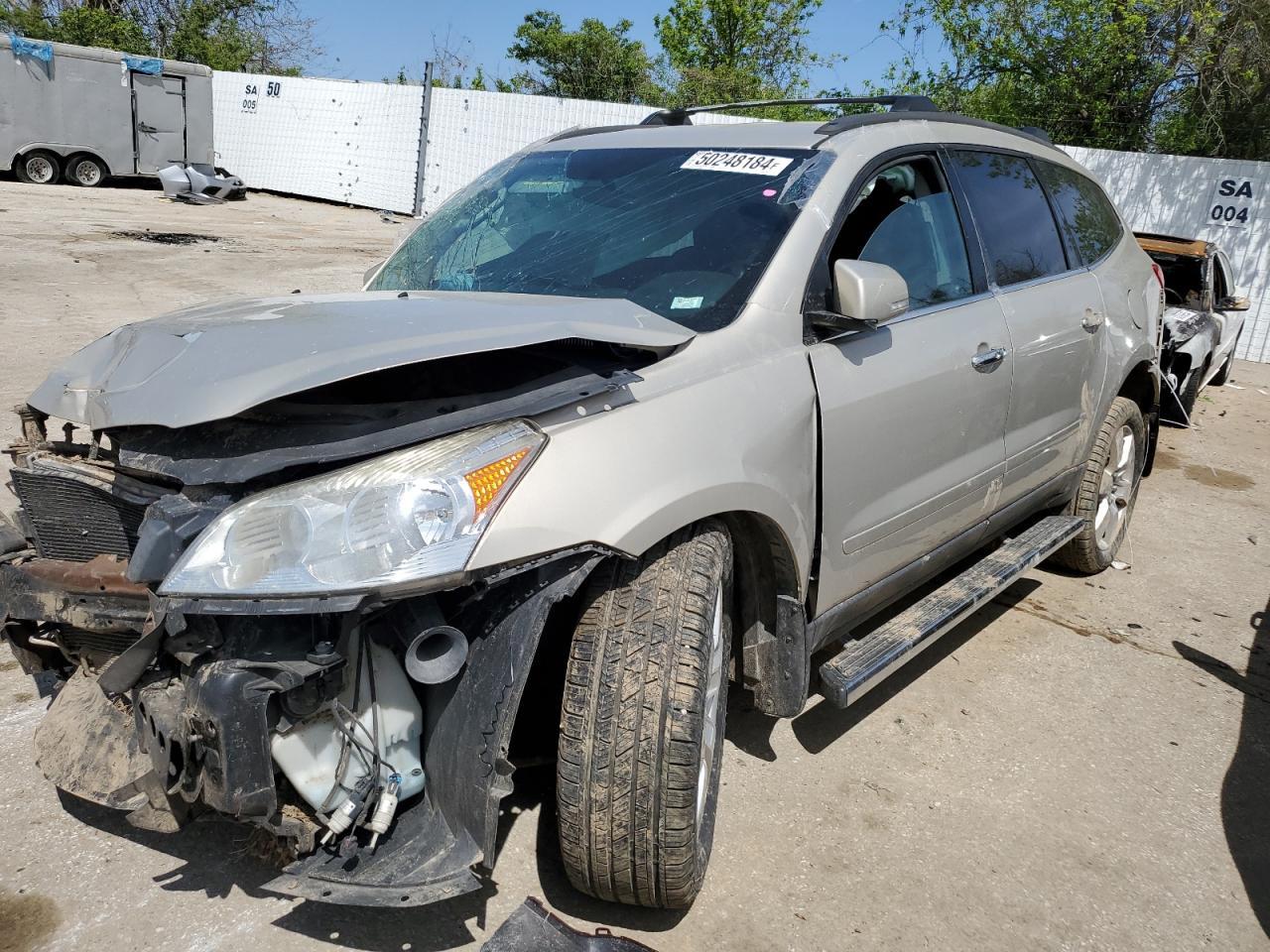 2011 CHEVROLET TRAVERSE L