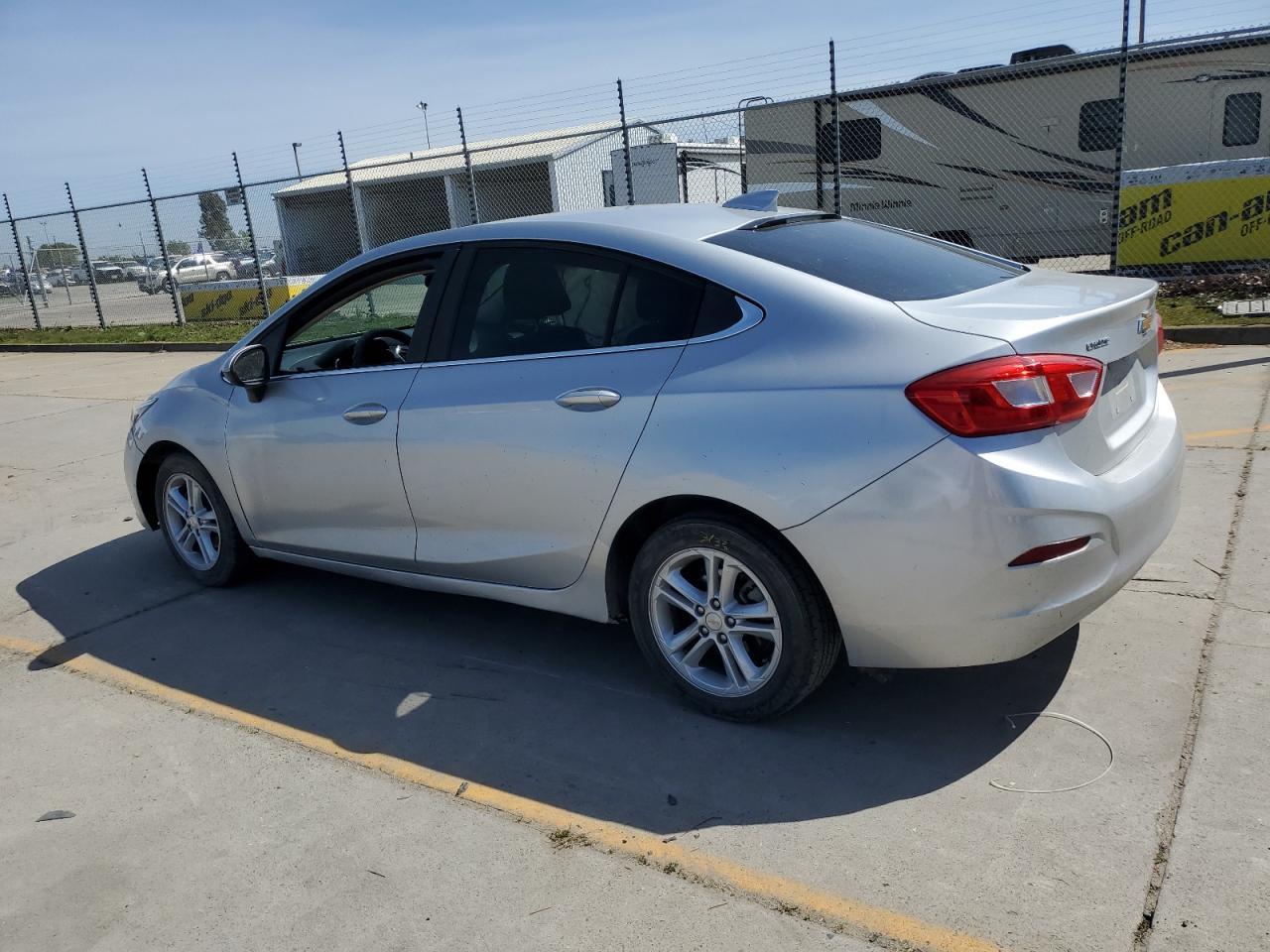 2016 CHEVROLET CRUZE LT - Image 2