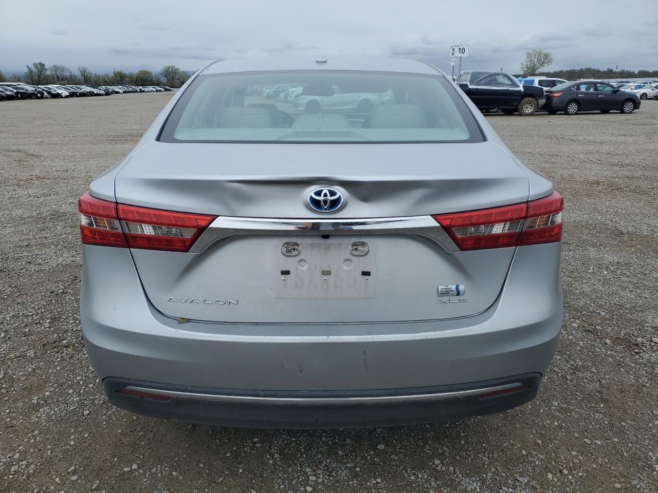 2016 TOYOTA AVALON HYB - Image 6