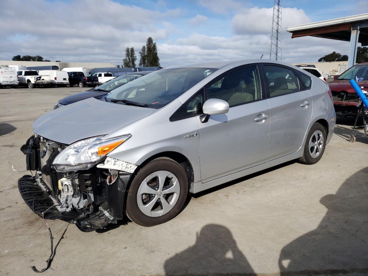 2014 TOYOTA PRIUS car image