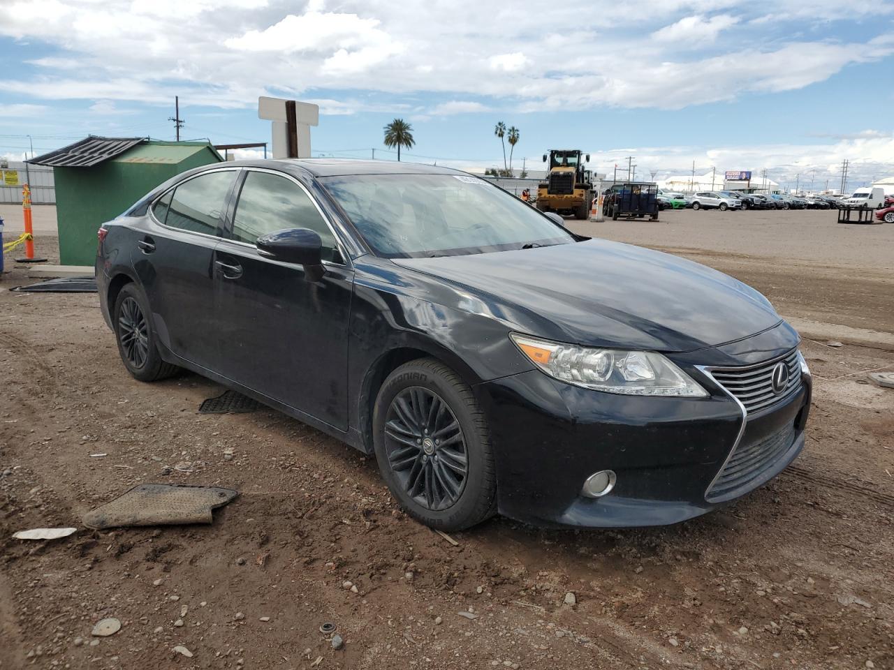 2014 LEXUS ES 350 - Image 4