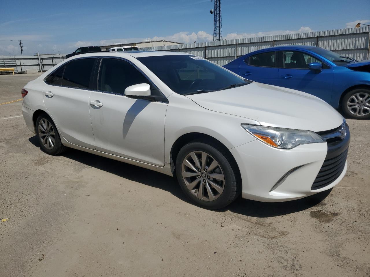 2016 TOYOTA CAMRY LE - Фото 4