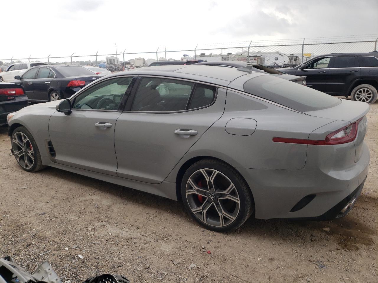 2019 KIA STINGER GT - Фото 2
