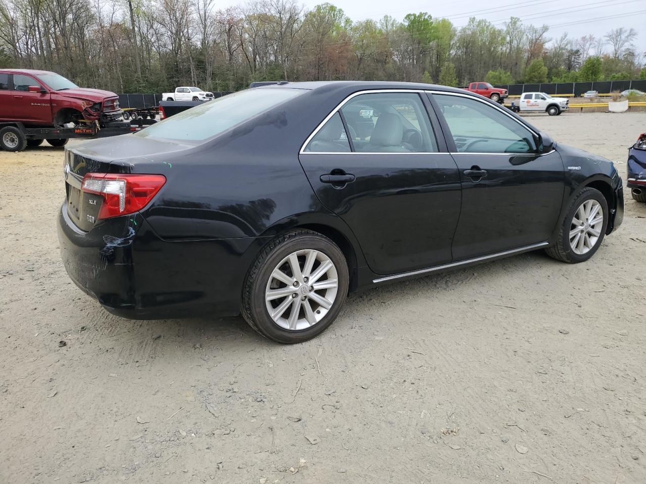 2012 TOYOTA CAMRY HYBR - Фото 3