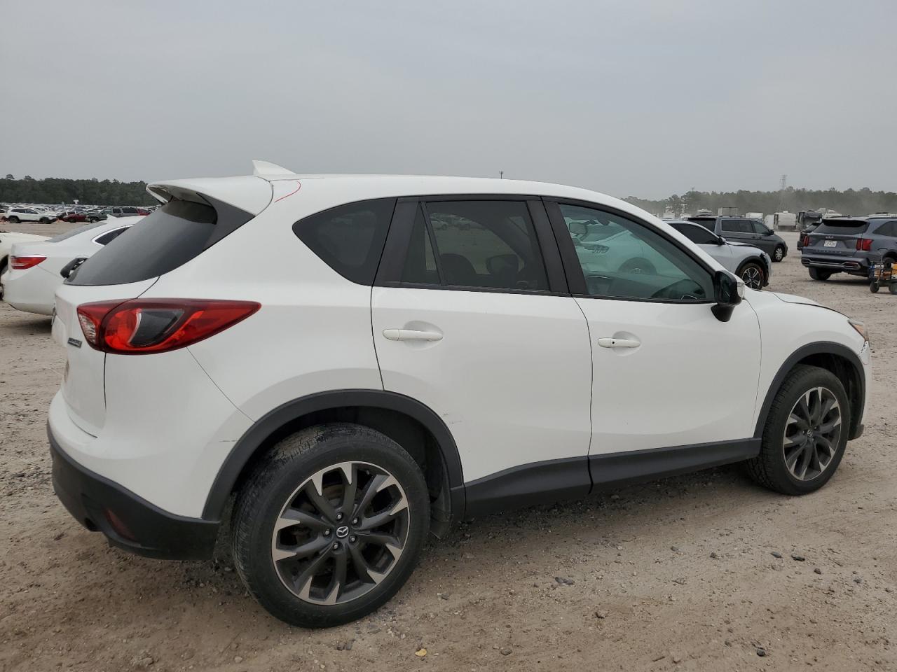 2016 MAZDA CX-5 GT - Image 3