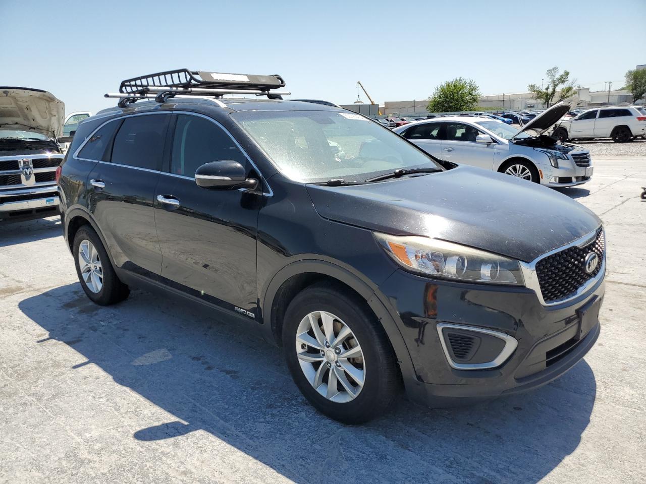 2016 KIA SORENTO LX - Image 4