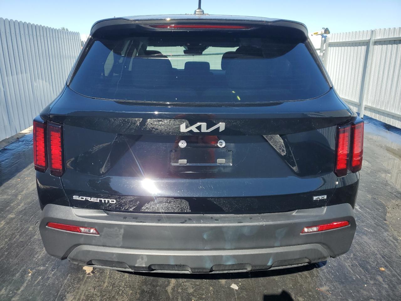 2023 KIA SORENTO LX - Фото 6