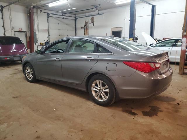 2013 Hyundai Sonata Gls - Image 2