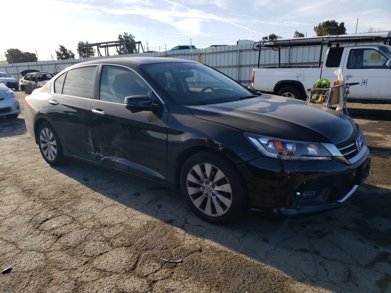 2015 HONDA ACCORD EXL - Image 4