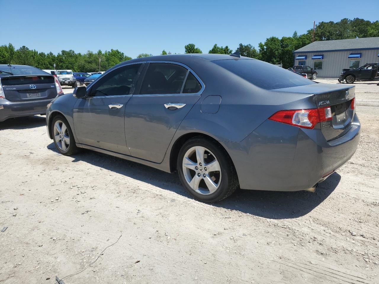 2010 ACURA TSX - Image 2