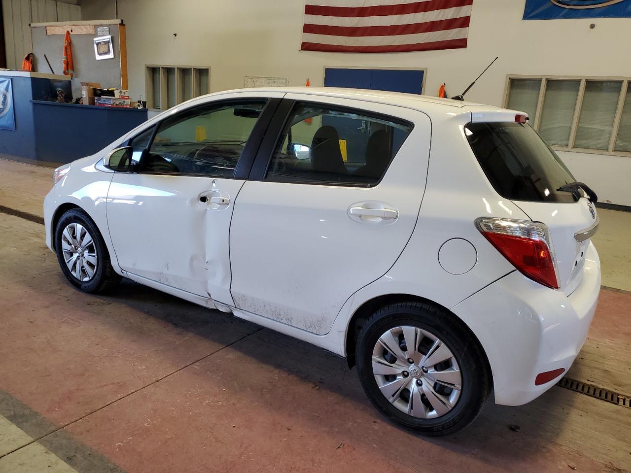 2014 TOYOTA YARIS - Фото 2