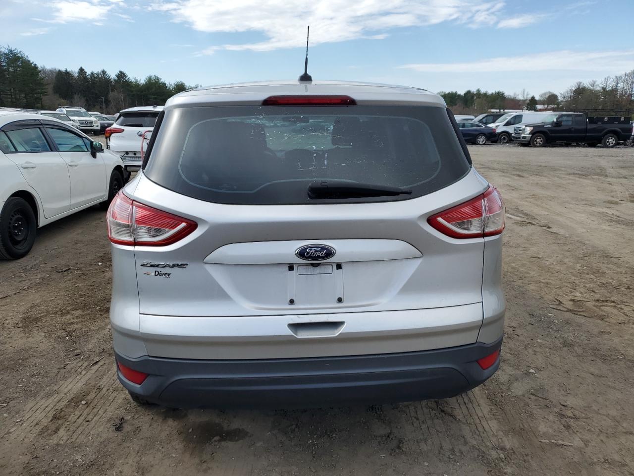 2015 FORD ESCAPE S - Image 6